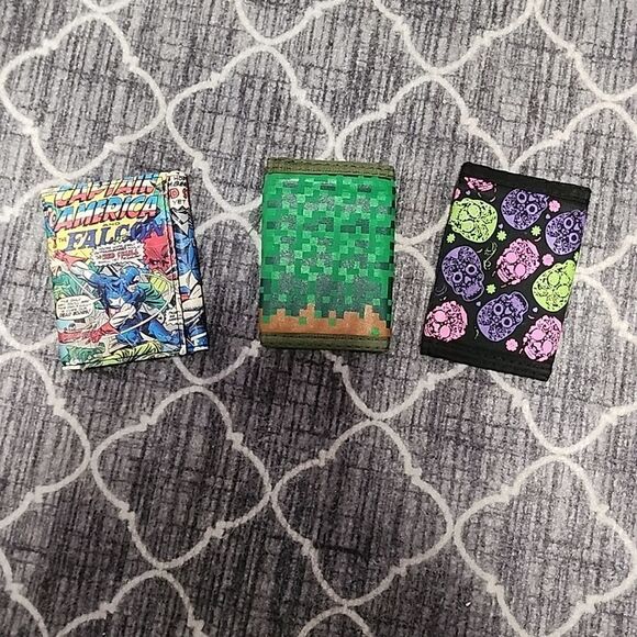 Lot of 3 billfolds - Picture 2 of 2